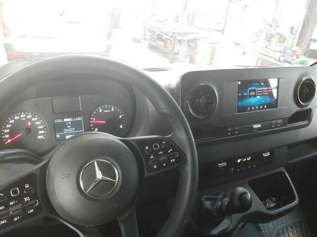 MERCEDES-BENZ Sprinter 317 CDI Kasten,L2H2,MBUX,Kamera - Furgón: foto 4 MERCEDES-BENZ Sprinter 317 CDI Kasten,L2H2,MBUX,Kamera - Furgón: foto 4