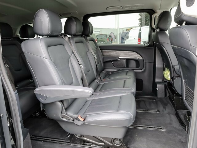 MERCEDES-BENZ V 300 Avantgarde,Extralang,2xSchiebetür el.,AHK... - Furgoneta de pasajeros: foto 4 MERCEDES-BENZ V 300 Avantgarde,Extralang,2xSchiebetür el.,AHK... - Furgoneta de pasajeros: foto 4