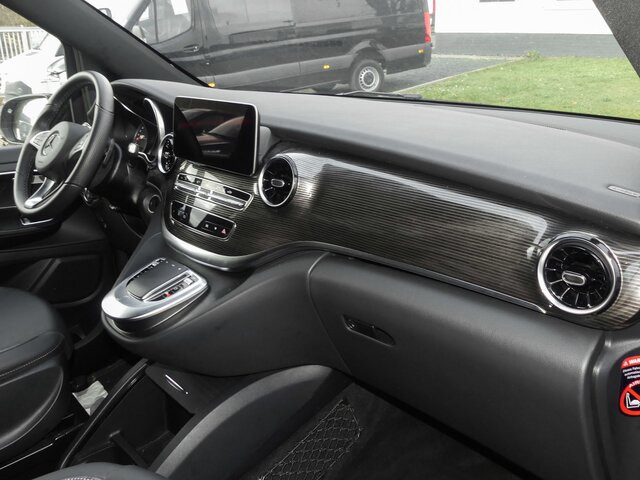 MERCEDES-BENZ V 300 Avantgarde Extralang,2xSchiebetür elektr.... - Furgoneta de pasajeros: foto 3 MERCEDES-BENZ V 300 Avantgarde Extralang,2xSchiebetür elektr.... - Furgoneta de pasajeros: foto 3