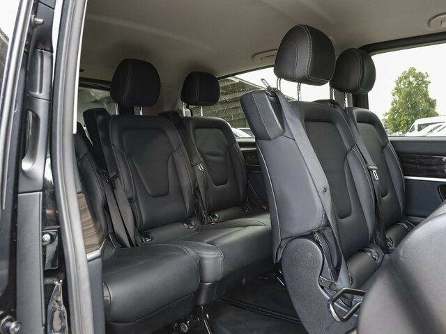 MERCEDES-BENZ V 300 Avantgarde Extralang,2xSchiebetür elektr.... - Furgoneta de pasajeros: foto 5 MERCEDES-BENZ V 300 Avantgarde Extralang,2xSchiebetür elektr.... - Furgoneta de pasajeros: foto 5
