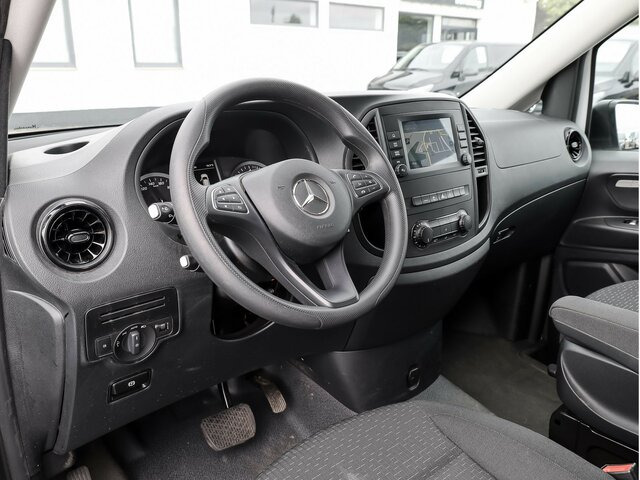 MERCEDES-BENZ Vito 114 TourerPro,Extralang,AMF Rollstuhlrampe... - Furgoneta de pasajeros: foto 5 MERCEDES-BENZ Vito 114 TourerPro,Extralang,AMF Rollstuhlrampe... - Furgoneta de pasajeros: foto 5