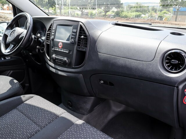 MERCEDES-BENZ Vito 116TourerPro ,Extralang,2xKlima,Kamera,AHK... - Minibús, Furgoneta de pasajeros: foto 4 MERCEDES-BENZ Vito 116TourerPro ,Extralang,2xKlima,Kamera,AHK... - Minibús, Furgoneta de pasajeros: foto 4