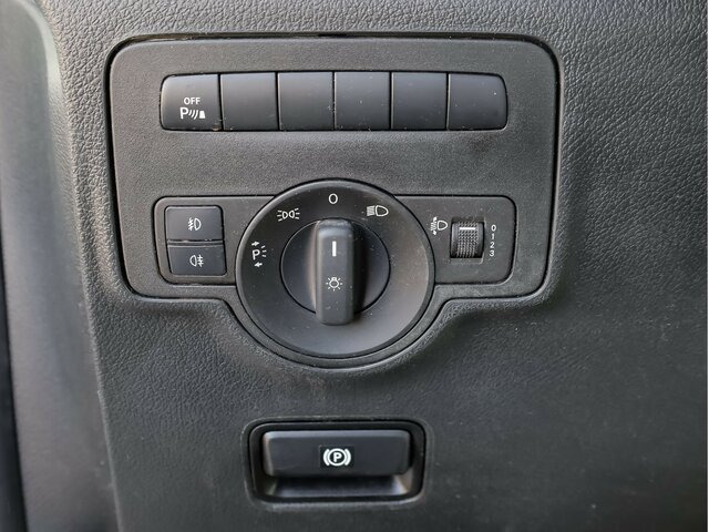 Furgoneta pequeña MERCEDES-BENZ Vito114CDI KA lang ,Klima,Sortimo Regal: foto 11
