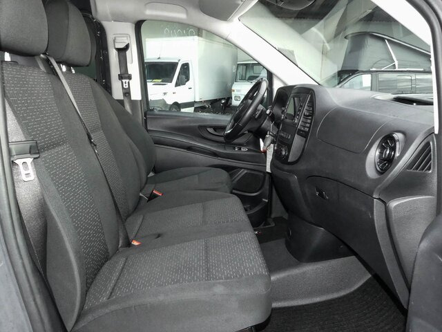 MERCEDES-BENZ Vito116CDI Extralang,Mixto,6Sitze,Automatik - Furgoneta pequeña: foto 2 MERCEDES-BENZ Vito116CDI Extralang,Mixto,6Sitze,Automatik - Furgoneta pequeña: foto 2