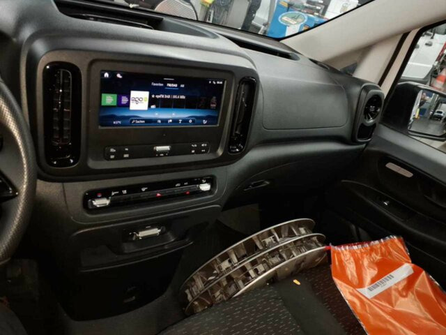 MERCEDES-BENZ Vito116CDI KA Extralang,Automatik,Klima,Kamera... - Furgoneta pequeña: foto 5 MERCEDES-BENZ Vito116CDI KA Extralang,Automatik,Klima,Kamera... - Furgoneta pequeña: foto 5