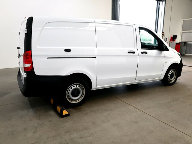 Furgoneta pequeña MERCEDES-BENZ Vito116CDI KA lang,Kamera,Tempomat,Klima...: foto 8