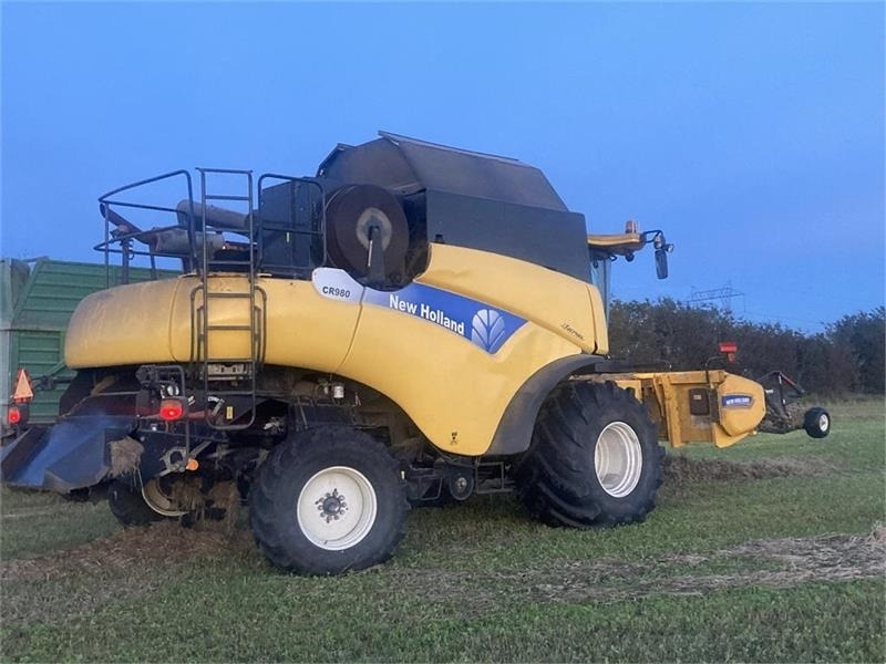 New Holland CR 980 1050er hjul og 30Fod 4 hjulstræk - Cosechadora de granos: foto 4 New Holland CR 980 1050er hjul og 30Fod 4 hjulstræk - Cosechadora de granos: foto 4