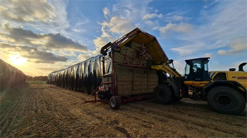 Pomi WRAP 12 - Encintadora de pacas: foto 2 Pomi WRAP 12 - Encintadora de pacas: foto 2