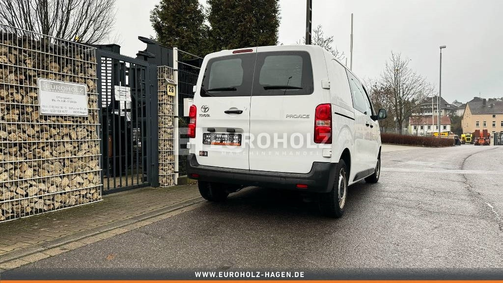 Toyota Proace 2.0, Transporter, Kasten, Euro 6, Klima - Furgoneta caja cerrada: foto 2 Toyota Proace 2.0, Transporter, Kasten, Euro 6, Klima - Furgoneta caja cerrada: foto 2