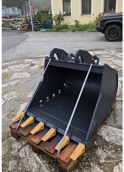 Big 90cm Tieflöffel mit CW10 Verachtert Aufnahme - Cazo: foto 1 Big 90cm Tieflöffel mit CW10 Verachtert Aufnahme - Cazo: foto 1