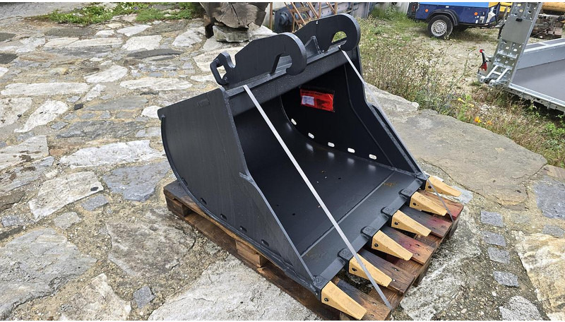 Big 90cm Tieflöffel mit CW10 Verachtert Aufnahme - Cazo: foto 4 Big 90cm Tieflöffel mit CW10 Verachtert Aufnahme - Cazo: foto 4