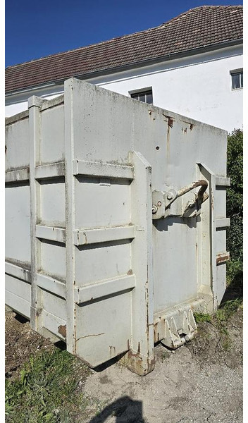 Tanque de almacenamiento Big Hakenliftcontainer mit 5000 l Tank: foto 6 Tanque de almacenamiento Big Hakenliftcontainer mit 5000 l Tank: foto 6