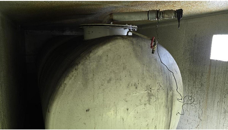 Tanque de almacenamiento Big Hakenliftcontainer mit 5000 l Tank: foto 13 Tanque de almacenamiento Big Hakenliftcontainer mit 5000 l Tank: foto 13