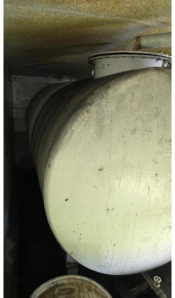 Tanque de almacenamiento Big Hakenliftcontainer mit 5000 l Tank: foto 12 Tanque de almacenamiento Big Hakenliftcontainer mit 5000 l Tank: foto 12