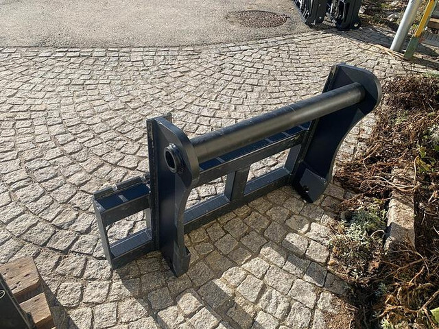 Big Palettengabel 2 t mit Bobcat Teleskoplader Aufnahme - Horquillas para Equipo de manutención: foto 2 Big Palettengabel 2 t mit Bobcat Teleskoplader Aufnahme - Horquillas para Equipo de manutención: foto 2