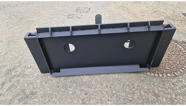 Big Bobcat 90 cm Adapter mit Euro Aufnahme - Implemento: foto 2 Big Bobcat 90 cm Adapter mit Euro Aufnahme - Implemento: foto 2