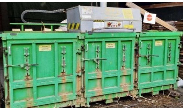 Strautmann MK 1100 Mehrkammer Ballenpresse - Maquinaria industrial: foto 1 Strautmann MK 1100 Mehrkammer Ballenpresse - Maquinaria industrial: foto 1