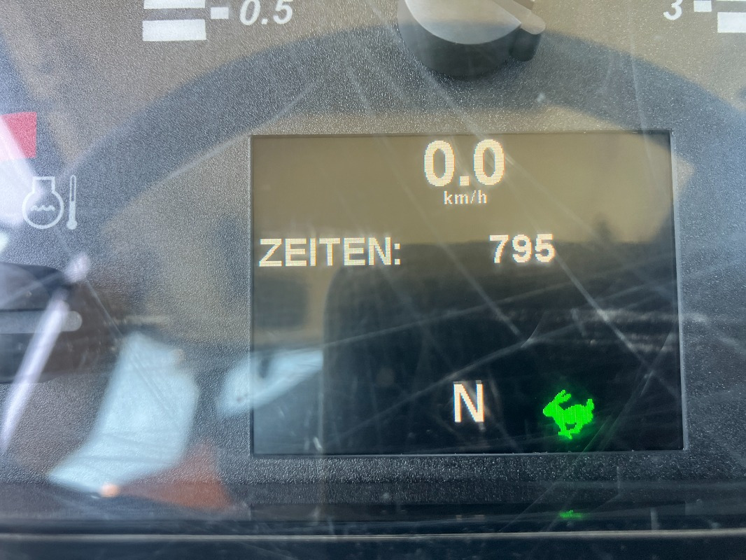 John Deere 5090GF mit RTK- Lenksystem/ FKH/FZW - Tractor: foto 5 John Deere 5090GF mit RTK- Lenksystem/ FKH/FZW - Tractor: foto 5