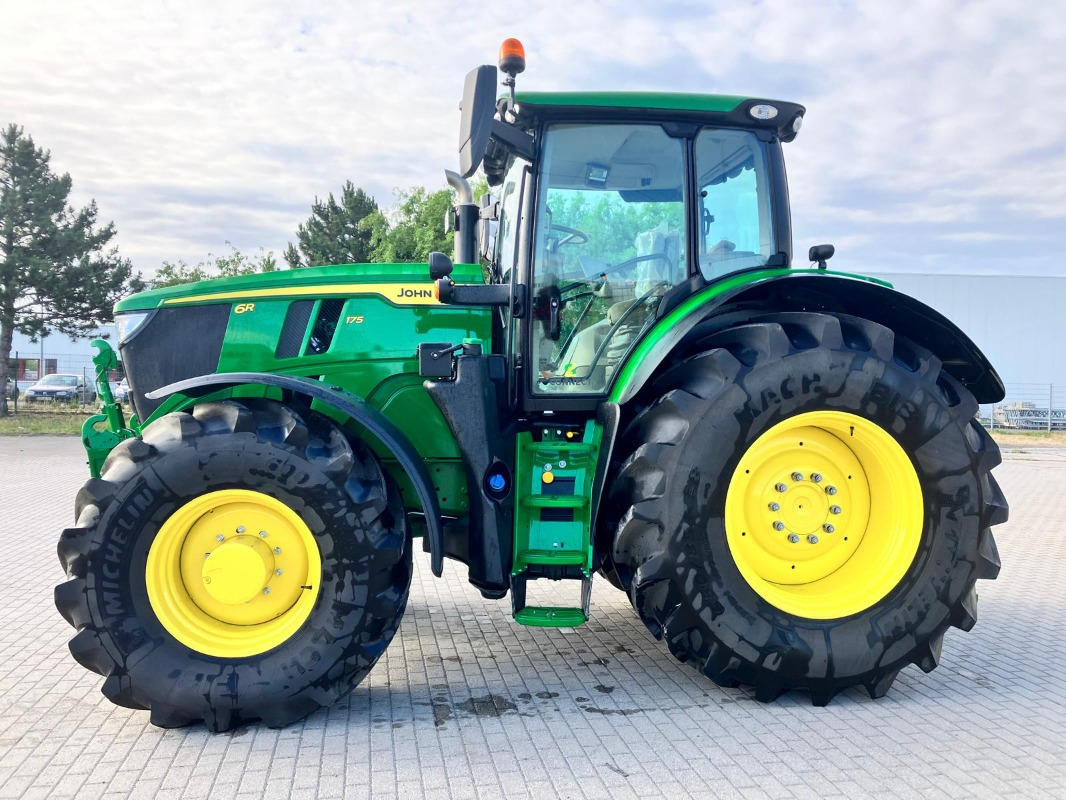 Tractor nuevo John Deere 6R 175: foto 13 Tractor nuevo John Deere 6R 175: foto 13