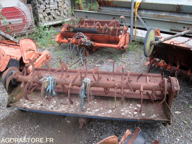 1 ROTOVATORS ou FRAISE ROTATIVES occasions SM100 - Equipo de construcción: foto 5 1 ROTOVATORS ou FRAISE ROTATIVES occasions SM100 - Equipo de construcción: foto 5