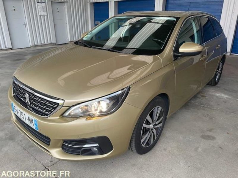 308 ALLURE 1.5 BHDI 130cv EAT8 - 04/2018 - 150900 KM - Coche familiar: foto 1 308 ALLURE 1.5 BHDI 130cv EAT8 - 04/2018 - 150900 KM - Coche familiar: foto 1
