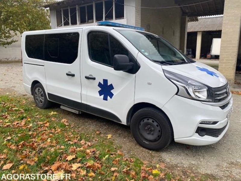 AMBULANCE FIAT TALENTO L1H1 120 CV - 2019 - 121 000km - Ambulancia: foto 2 AMBULANCE FIAT TALENTO L1H1 120 CV - 2019 - 121 000km - Ambulancia: foto 2