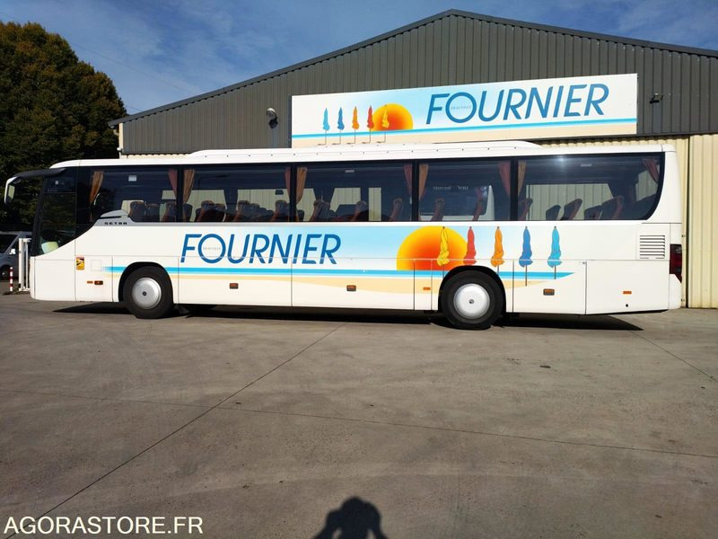 AUTOCAR SETRA 415 GT / 49 PLACES+WC / BVM / 1ERE MAIN / 556527 KM ORIGINE - Autocar: foto 3 AUTOCAR SETRA 415 GT / 49 PLACES+WC / BVM / 1ERE MAIN / 556527 KM ORIGINE - Autocar: foto 3