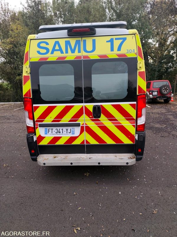 Ambulance réformée - Ambulancia: foto 5 Ambulance réformée - Ambulancia: foto 5