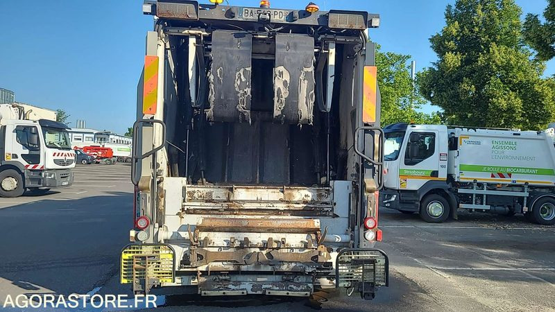 BA 543 PD - MERCEDES ECONIC 2633 - 2010 - 256434KM - Camión de basura: foto 3 BA 543 PD - MERCEDES ECONIC 2633 - 2010 - 256434KM - Camión de basura: foto 3