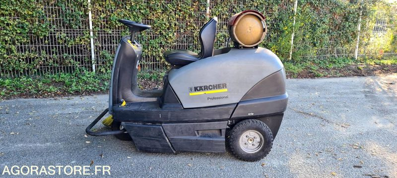 BALAYEUSE KARCHER - 2012 - 182 heures - Barredora vial: foto 3 BALAYEUSE KARCHER - 2012 - 182 heures - Barredora vial: foto 3