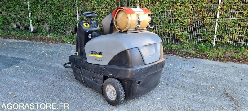 BALAYEUSE KARCHER - 2012 - 182 heures - Barredora vial: foto 4 BALAYEUSE KARCHER - 2012 - 182 heures - Barredora vial: foto 4