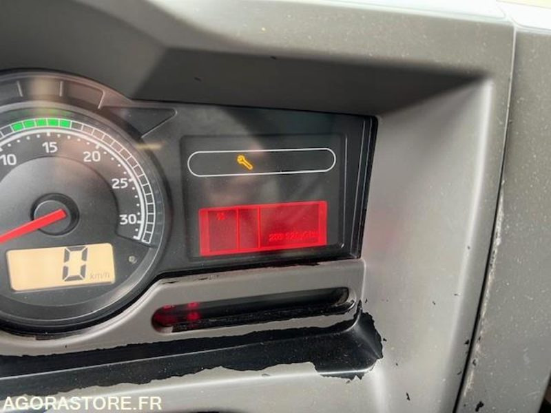 BENNE A ORDURES MENAGERES RENAULT - Camión de basura: foto 5 BENNE A ORDURES MENAGERES RENAULT - Camión de basura: foto 5