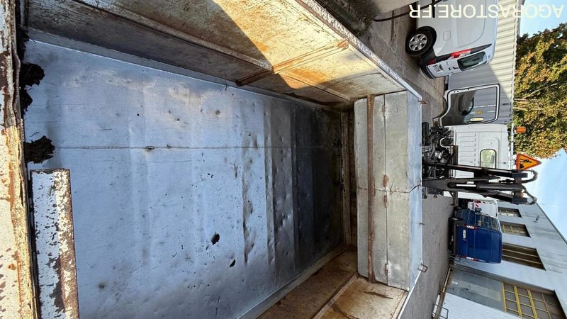 BENNE AMOVIBLE - Furgoneta basculante: foto 5 BENNE AMOVIBLE - Furgoneta basculante: foto 5