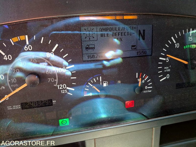 BOM Mercedes Econic 2013 240330 kms - CX-136-DD - Camión de basura: foto 4 BOM Mercedes Econic 2013 240330 kms - CX-136-DD - Camión de basura: foto 4