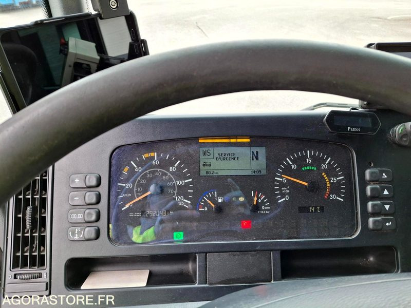 BOM Mercedes Econic 292045 kms 2013 - CW-067-TW - Camión de basura: foto 4 BOM Mercedes Econic 292045 kms 2013 - CW-067-TW - Camión de basura: foto 4