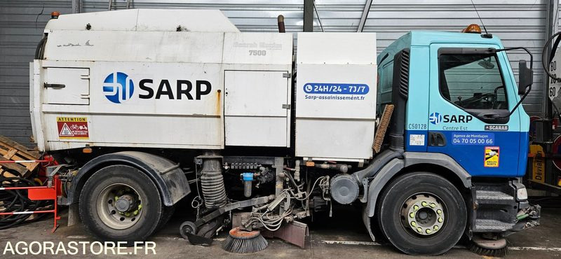 Balayeuse SCARAB MAJOR/Renault DK485AH Non roulant (Vente uniquement Export) - Barredora vial: foto 1 Balayeuse SCARAB MAJOR/Renault DK485AH Non roulant (Vente uniquement Export) - Barredora vial: foto 1