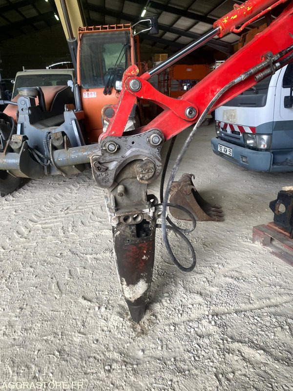 Brise roche Sandvik BR211 M1 - Martillo hidráulico: foto 2 Brise roche Sandvik BR211 M1 - Martillo hidráulico: foto 2