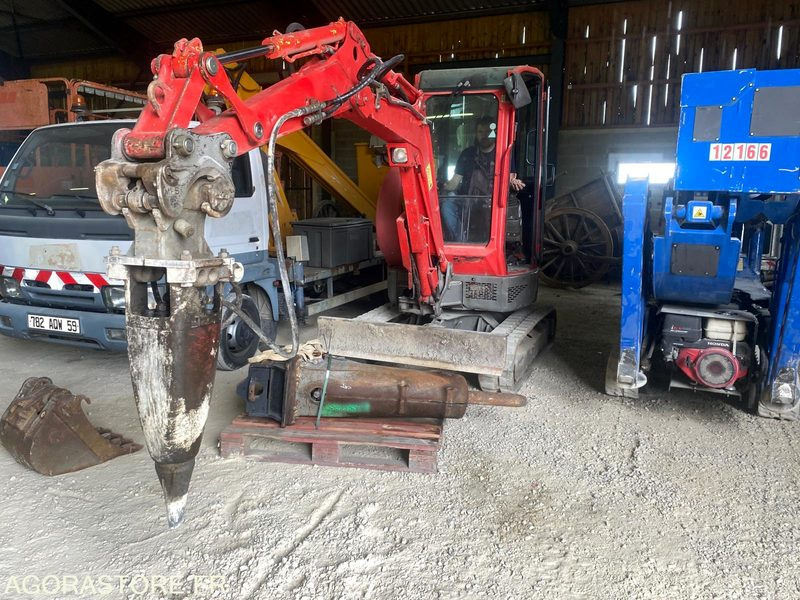 Brise roche Sandvik BR211 M1 - Martillo hidráulico: foto 4 Brise roche Sandvik BR211 M1 - Martillo hidráulico: foto 4