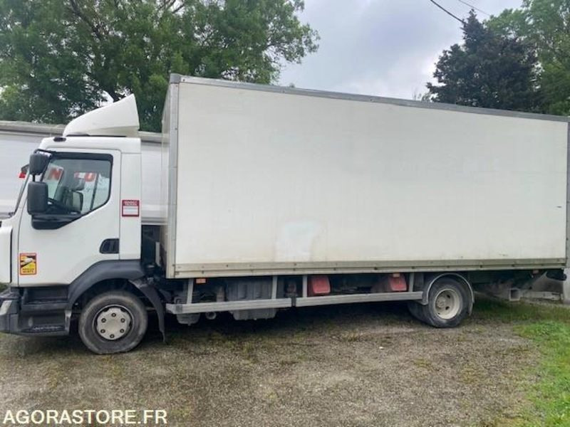 CAMION FOURGON HAYON RENAULT D12 - 2017 - 260 000km - Camión caja cerrada: foto 2 CAMION FOURGON HAYON RENAULT D12 - 2017 - 260 000km - Camión caja cerrada: foto 2