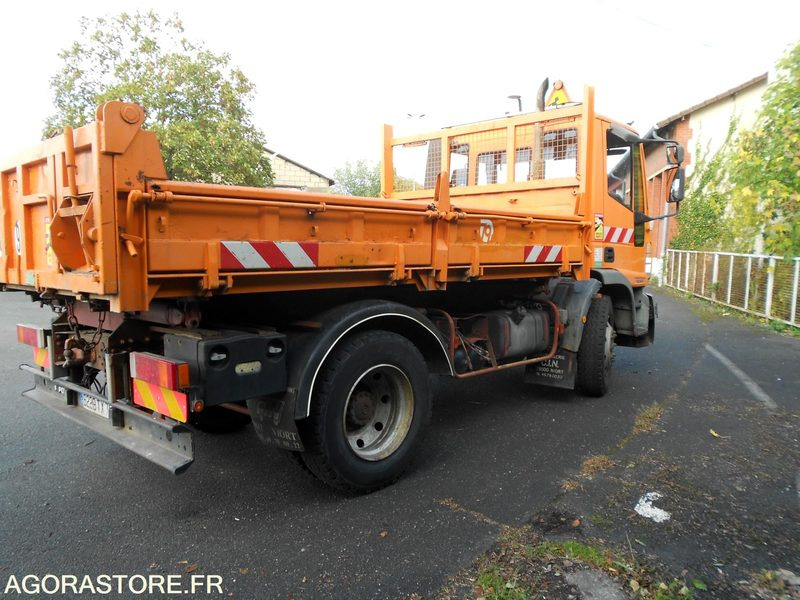 CAMION IVECO - Camión volquete: foto 4 CAMION IVECO - Camión volquete: foto 4