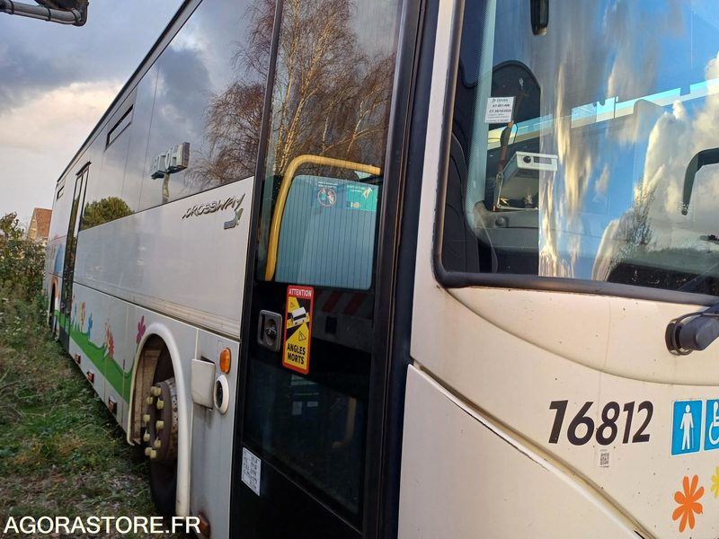 CAR IVECO CROSSWAY -N°16812 -MEC 2010 / 511000KM AT-851-NN - Autobús escolar: foto 2 CAR IVECO CROSSWAY -N°16812 -MEC 2010 / 511000KM AT-851-NN - Autobús escolar: foto 2