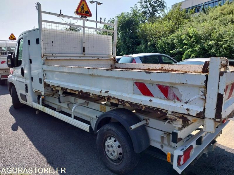 CITROEN JUMPER TRIBENNE HDI 110CH - Furgoneta basculante: foto 1 CITROEN JUMPER TRIBENNE HDI 110CH - Furgoneta basculante: foto 1