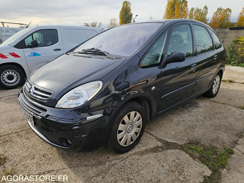 CITROEN XSARA PICASSO - 2005 - 185842KM - 523ELR92 - Coche: foto 1 CITROEN XSARA PICASSO - 2005 - 185842KM - 523ELR92 - Coche: foto 1
