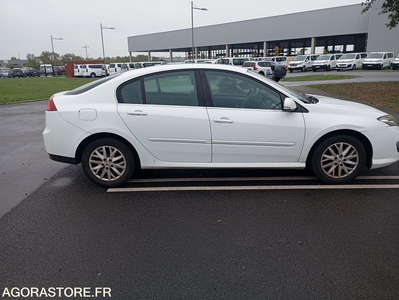 CY-242-PV - Roulant - RENAULT LAGUNA - VP - 505 173 Kms - Coche: foto 3 CY-242-PV - Roulant - RENAULT LAGUNA - VP - 505 173 Kms - Coche: foto 3