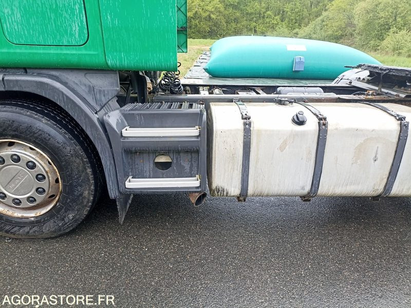 Cabeza tractora Scania 124l 2003 789689km: foto 10