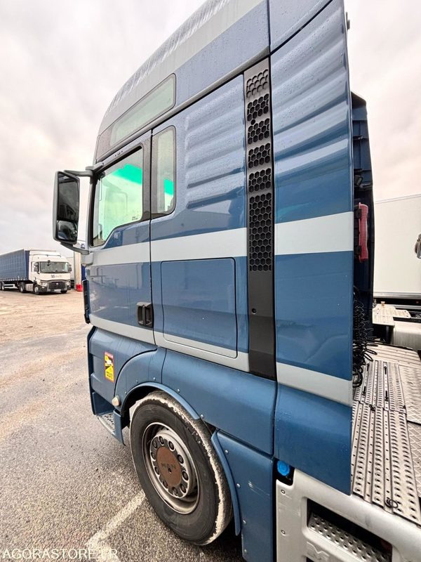 TRACTEUR MAN TGX19.480 - 2017 - 923446 kms (42020) - Cabeza tractora: foto 3 TRACTEUR MAN TGX19.480 - 2017 - 923446 kms (42020) - Cabeza tractora: foto 3