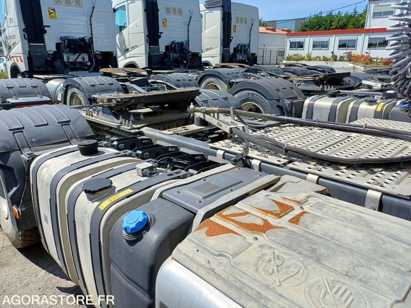 Volvo FH460 (GNL) - 2019 / 150792 KM (FH-143-SV) - Cabeza tractora: foto 4 Volvo FH460 (GNL) - 2019 / 150792 KM (FH-143-SV) - Cabeza tractora: foto 4