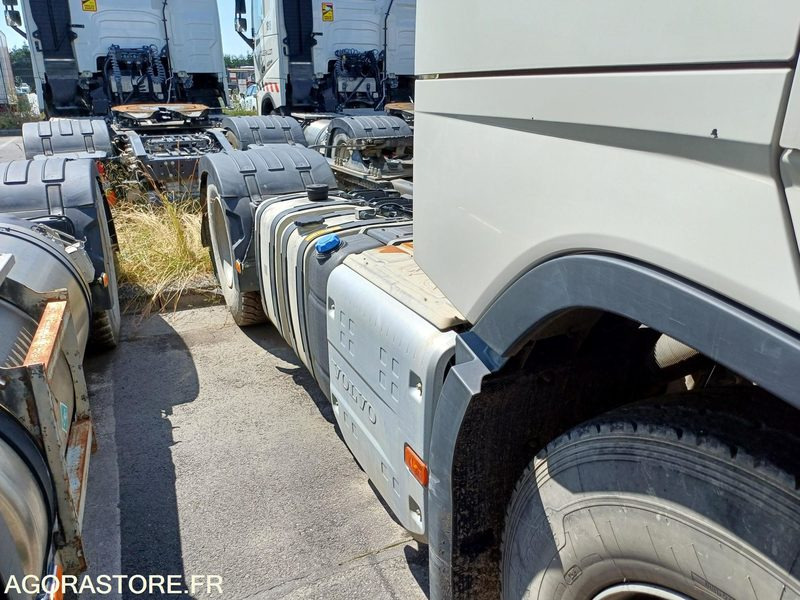 Volvo FH460 (GNL) - 2019 / 150792 KM (FH-143-SV) - Cabeza tractora: foto 3 Volvo FH460 (GNL) - 2019 / 150792 KM (FH-143-SV) - Cabeza tractora: foto 3