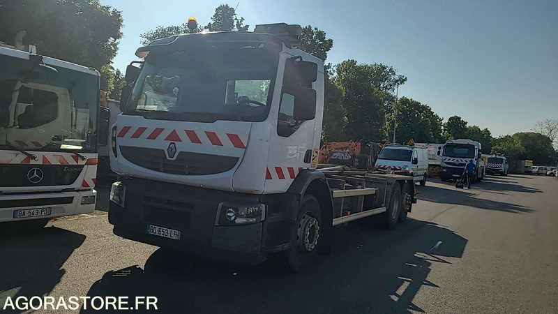 BD 653 LR - RENAULT PREMIUM 380 - 2010 - 566765KM - Camión: foto 2 BD 653 LR - RENAULT PREMIUM 380 - 2010 - 566765KM - Camión: foto 2