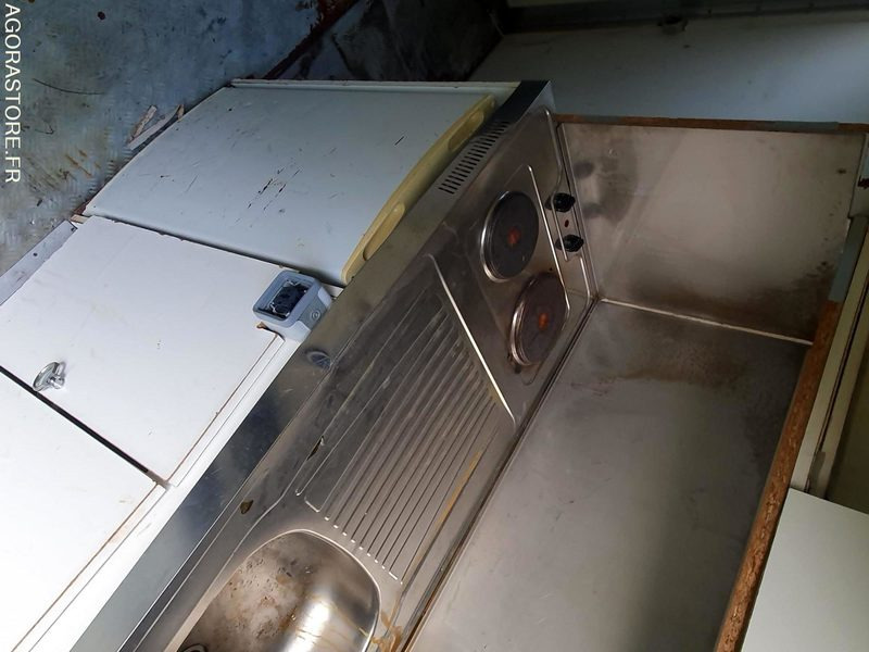 Camión CAMION PORTEUR RENAULT ATELIER ET BASE DE VIE: foto 12 Camión CAMION PORTEUR RENAULT ATELIER ET BASE DE VIE: foto 12